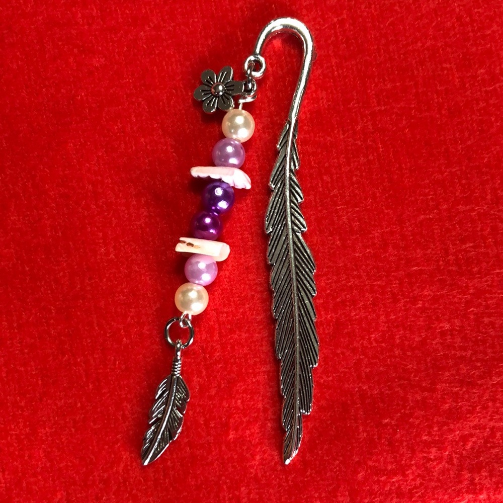 NWT, Handmade by A Charmed Life. Silver Feather Bookmark